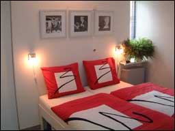 Almere Netherlands luxury serviced apartment to rent for long or short term stay in Holland. House and apartments rentals near Amsterdam.